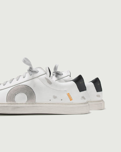Low 1 | Tigger